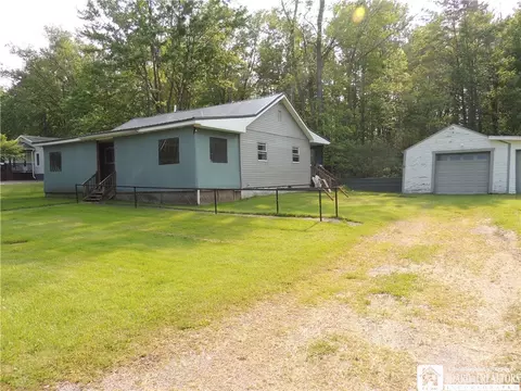 2281 Summit Blvd, Ellicott, NY 14701