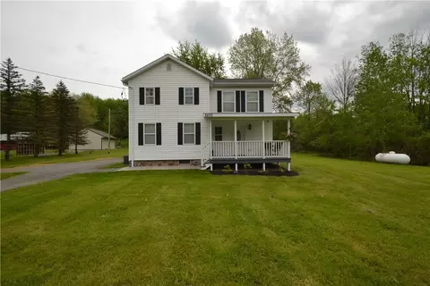 2470 Route 21, Palmyra, NY 14522