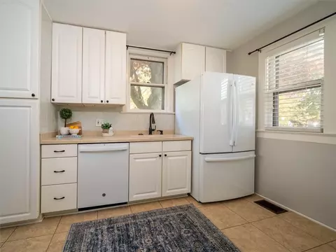 Kitchen - 586 List Ave, Irondequoit, NY 14617 photo 3 of 3