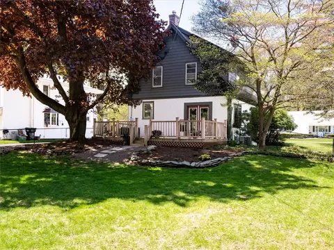 Exterior - 586 List Ave, Irondequoit, NY 14617 photo 7 of 11