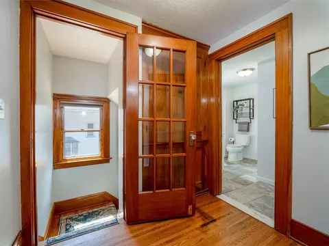 Entry Way - 586 List Ave, Irondequoit, NY 14617 photo 6 of 7