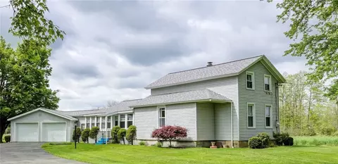 4889 Collett Rd, Shortsville, NY 14548