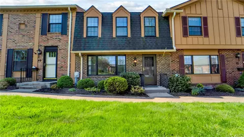 38 Dunbridge, Perinton, NY 14450