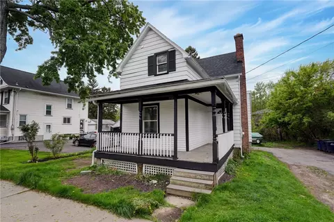 1748 Stone Rd, Greece, NY 14615