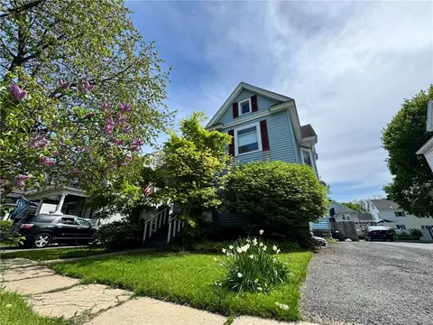 138 Curtis Pl, Auburn, NY 13021