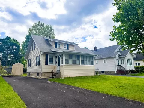249 Delmar Rd, Greece, NY 14616