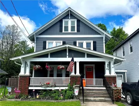 49 North St, Walton, NY 13856
