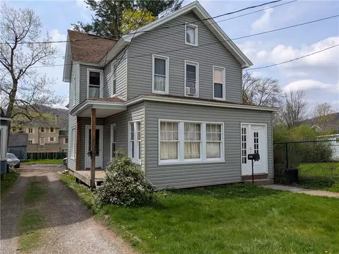 165 Pleasant St, Bradford, PA 16701