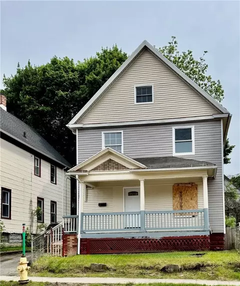 61 Leo St, Rochester, NY 14621