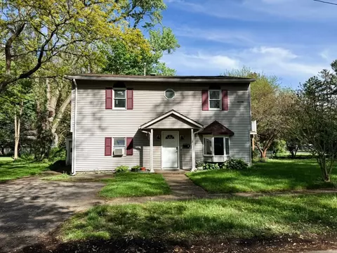 3 Edyth St, East Rochester, NY 14445