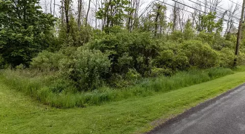 79 Bailey Rd, Parma, NY 14468 photo 7