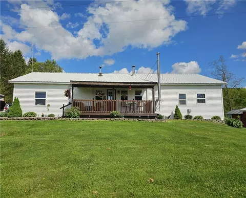 928 East St, Cassville, NY 13318