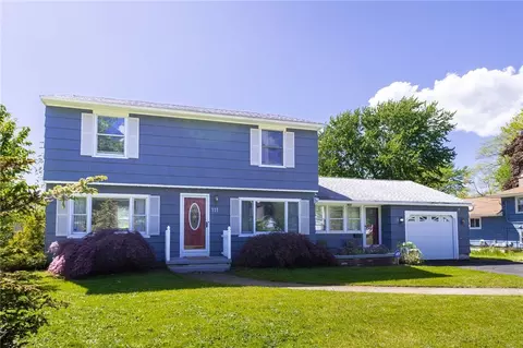 111 Barlow Dr, Greece, NY 14626