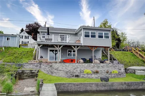 2389 Lower Lake Rd, Seneca Falls, NY 13148