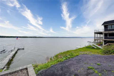 Lake Road, Seneca Falls, NY 13148