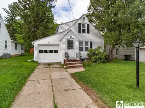 1396 Newland Ave, Jamestown, NY 14701