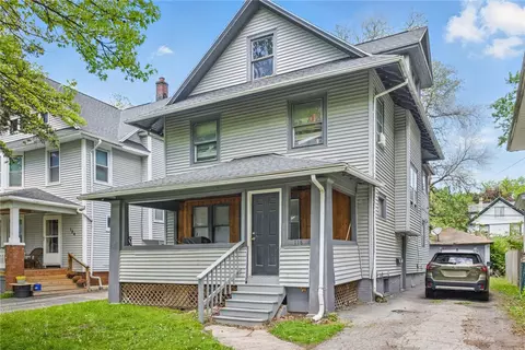 118 Electric Ave, Rochester, NY 14613