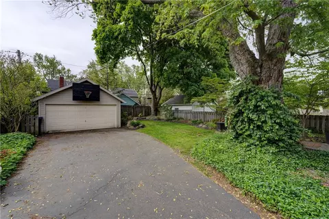 99 Hoover Rd, Irondequoit, NY 14617 photo 44
