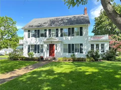 102 Highland Ave, Arcadia, NY 14513