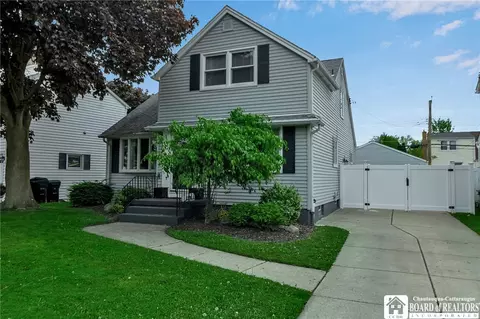 62 Thistle Ave, Tonawanda, NY 14150