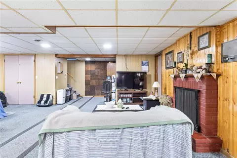 112 Lafayette Rd, Irondequoit, NY 14609 photo 31