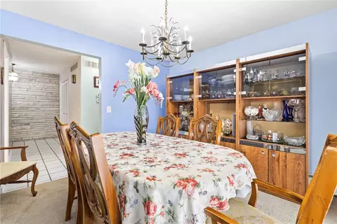 112 Lafayette Rd, Irondequoit, NY 14609 photo 5