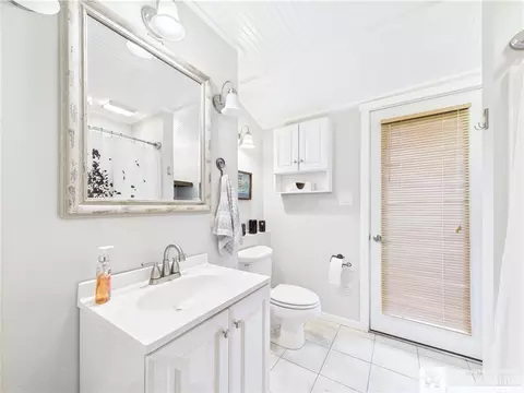 Bath - 713 Prince St, Olean, NY 14760 photo 4 of 7