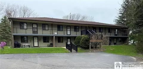 1303 Edgewater Dr, Westfield, NY 14787