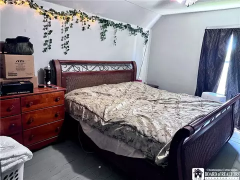 Bedroom - 83 E Doughty St, Dunkirk, NY 14048 photo 1 of 3