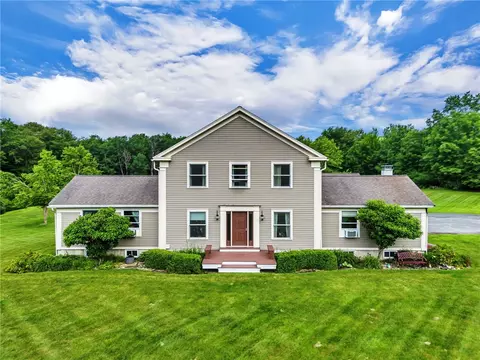 287 Pink St, Middlefield, NY 13326