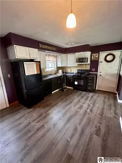 Kitchen - 538 Erie St, Olean, NY 14760 photo 2 of 3