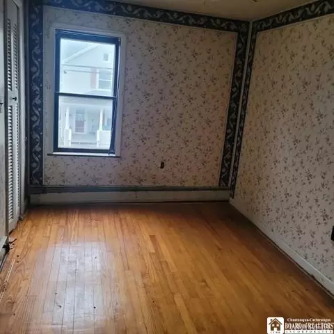 206 W Green St, Olean, NY 14760 photo 3