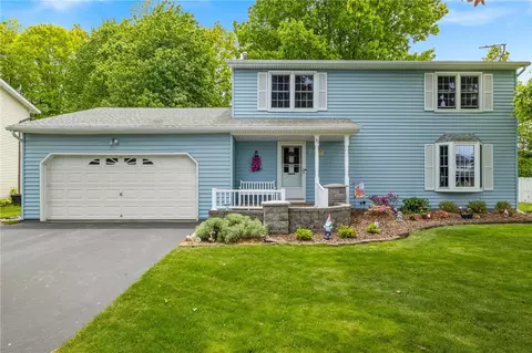 75 Snowy Owl Rdg, Greece, NY 14612