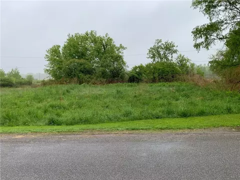 3100 Bishop Rd, Hartland, NY 14008