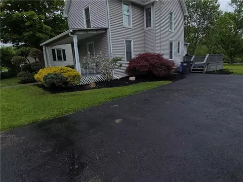 306 Birch St, Jerusalem, NY 14478