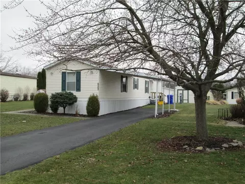 6367 Lambert St #B100, Victor, NY 14564