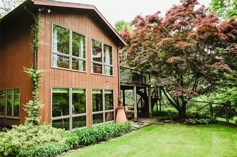 73 Hickory Rd, Ithaca, NY 14850 photo 3