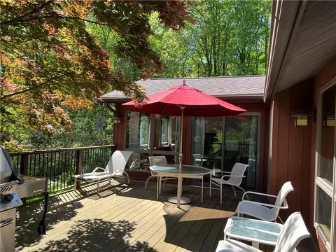 73 Hickory Rd, Ithaca, NY 14850 photo 6