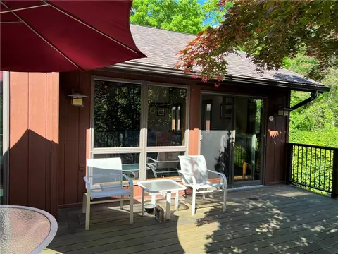 73 Hickory Rd, Ithaca, NY 14850 photo 4