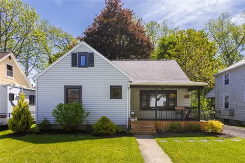 274 Carling Rd, Rochester, NY 14610