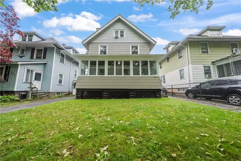 375 Clay Ave, Rochester, NY 14613