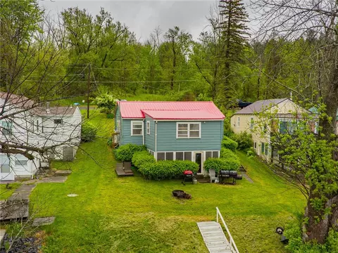 7761 Dove Rd, Wolcott, NY 14590