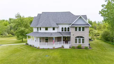 229 Ogden-parma Tl Rd, Ogden, NY 14559