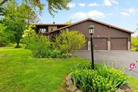 998 State Rd, Webster, NY 14580