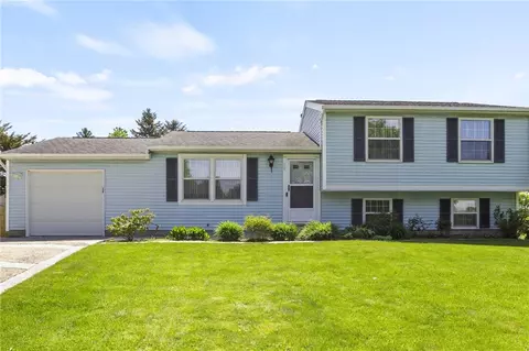 98 Brandy Wine Terrace Ter, Rochester, NY 14623