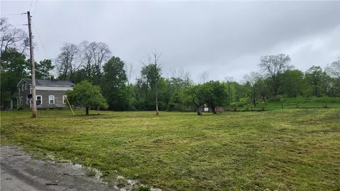 Exterior - 7978 Tuttle Rd, Prattsburgh, NY 14873 photo 1 of 11