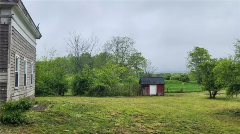 Exterior - 7978 Tuttle Rd, Prattsburgh, NY 14873 photo 2 of 11