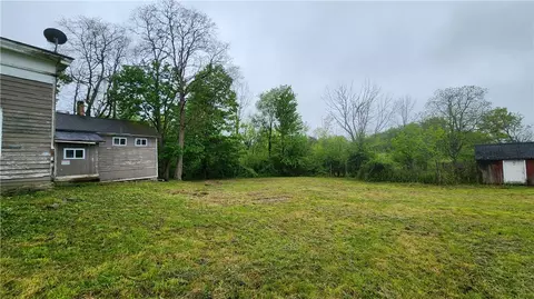Exterior - 7978 Tuttle Rd, Prattsburgh, NY 14873 photo 3 of 11