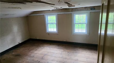 Bedroom - 7978 Tuttle Rd, Prattsburgh, NY 14873 photo 1 of 2