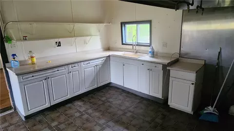 Kitchen - 7978 Tuttle Rd, Prattsburgh, NY 14873 photo 2 of 2